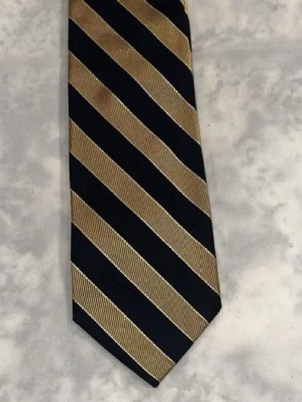 Necktie REPP Lands' End 100% Silk Mens Striped Blue Gold Tie 61 1/2 x 3 3/4 EUC
